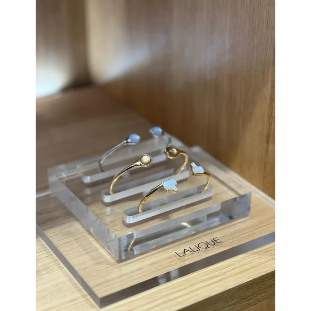 Des cadeaux pensés pour elle, choisis avec amour! 🤍

#fetedesmamans❤️ #artdelatable🍽 #idéecadeau #ideedecoration #designinspiration #maisonsimon #rennes
